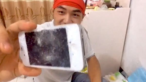 Apple gặp 