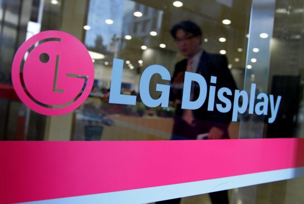 LG Display đầu tư 1.75 tỷ USD vào màn hình OLED dẻo