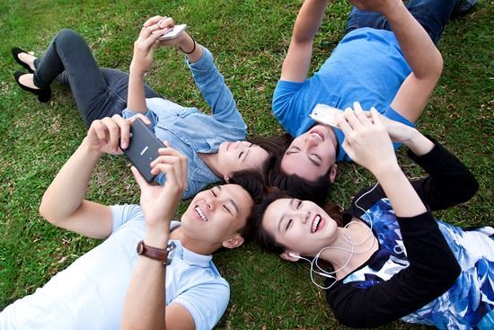 Chăm sóc khách hàng, vinaphone plus, ưu đãi dịch vụ cao cấp