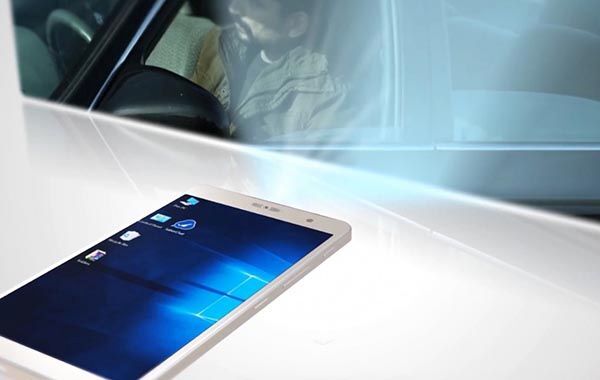 Holofone - smartphone đầu tiên sử dụng cả Windows 10 và Android