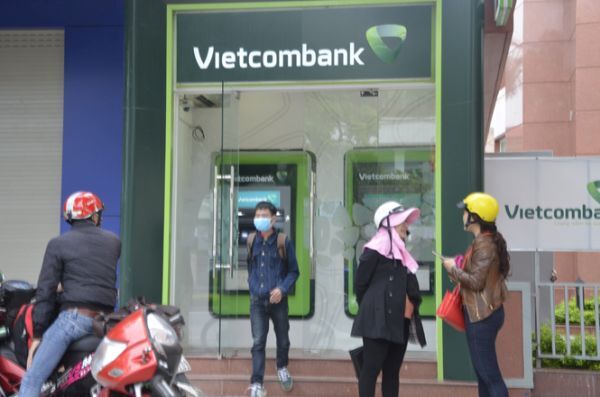 Vietcombank phản hồi vụ khách hàng 