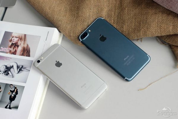 tren tay iphone 7 plus mau xanh duong, camera kep hinh anh 4