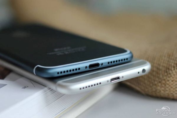 tren tay iphone 7 plus mau xanh duong, camera kep hinh anh 8