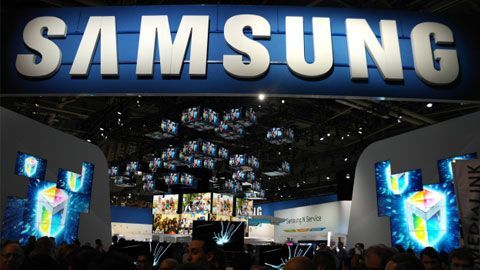 Motorola bóng gió chê Samsung 