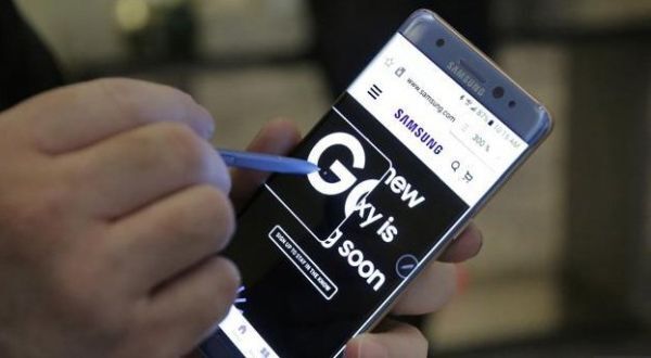 Các smartphone Samsung đều bị cấm bay?
