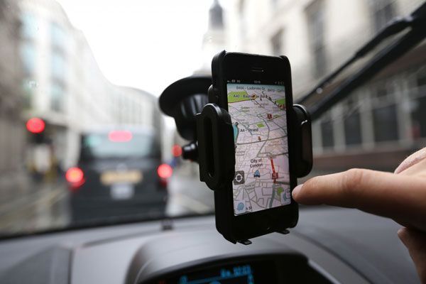 Ứng dụng Waze của Google có đối đầu trực tiếp với Uber?
