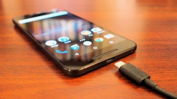 USB Type-C ngày càng phổ biến trên smartphone.