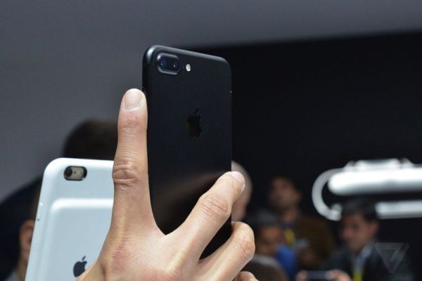 iPhone 7, iphone 7 plus, giá bán iphone 7, cấu hình iphone 7, camera iPhone 7