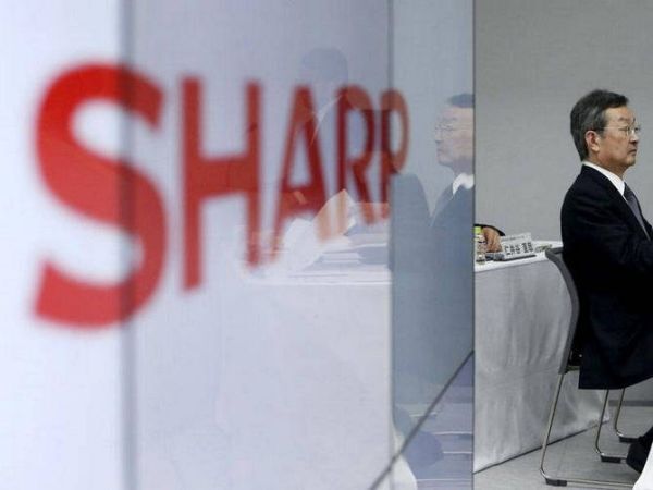 sharp, foxconn, màn hình oled, màn hình điện thoại, apple, iphone 8