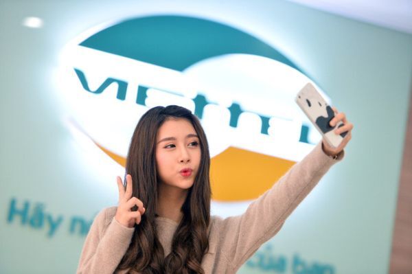 Facebook sẽ chèn quảng cáo lên video