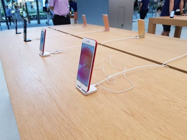 iPhone 6S bản 128GB giảm giá tới 2 triệu đồng
