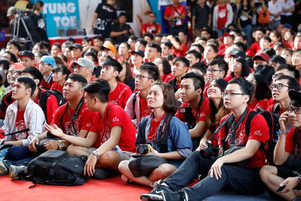 Gần 7.000 người tham gia Canon PhotoMarathon 2017 chặng Tp. Hồ Chí Minh