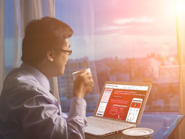 Techcombank giới thiệu tính năng đăng ký E-Banking trực tuyến