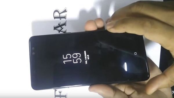 Samsung Galaxy A8+ (2018) lộ diện, giá khoảng 600 USD