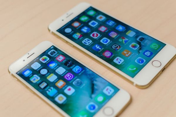 Apple,iPhone