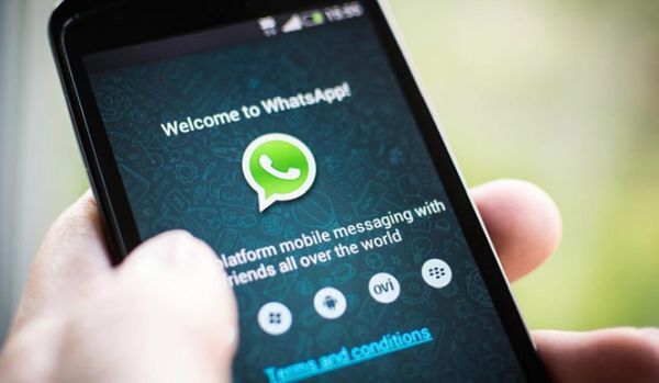 WhatsApp chấm dứt hỗ trợ BlackBerry OS và Windows Phone