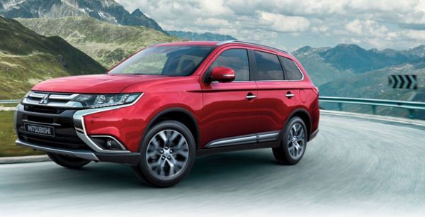 Mitsubishi Outlander 7 chỗ - mẫu CUV cho người 