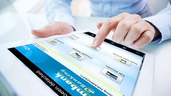 Tỷ lệ người dùng ngân hàng điện tử ở Việt Nam lên 81%