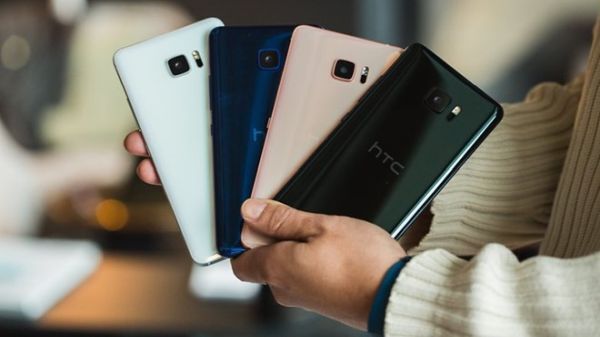 HTC doan tuyet voi smartphone gia re
