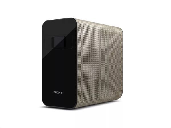 Xperia Touch: Máy chiếu biến mọi bề mặt trở thành màn hình cảm ứng