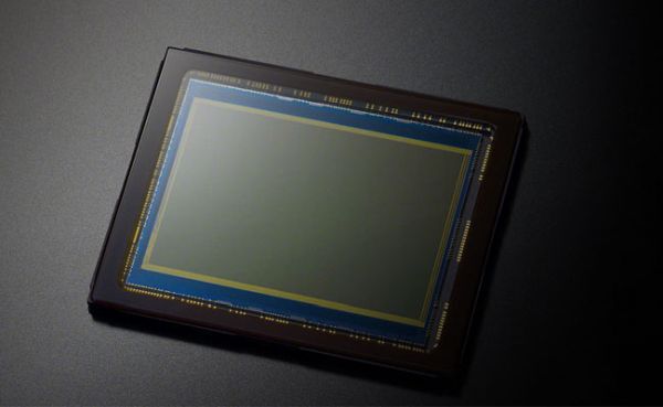 Sony tiếp tục 