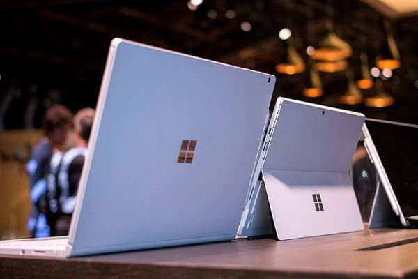 Surface Book và Surface Pro 4 tiếp tục giảm giá