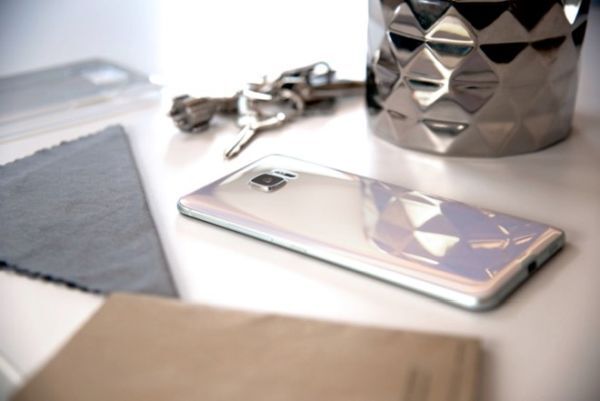 HTC ra mắt bộ đôi U Ultra/U Play chính thức lên kệ tại thị trường Việt Nam