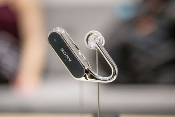 Trợ lý ảo cá nhân Sony Agent được tích hợp lên tai nghe