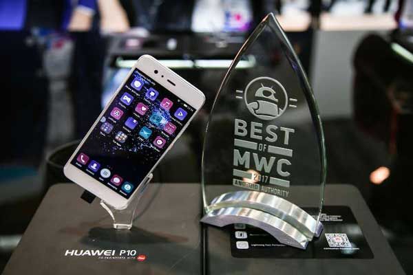 MWC 2017: Huawei nhận được nhiều tán thưởng từ giới truyền thông