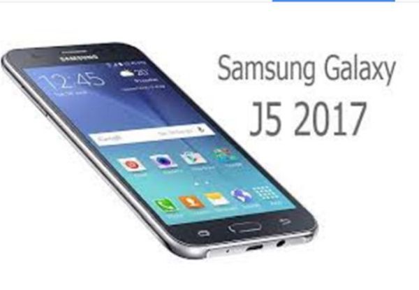 Galaxy J5 là mẫu điện thoại thuộc phân khúc tầm trung của Samsung