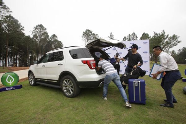 Trải Nghiệm Công Nghệ Thông Minh Cùng Ford Việt Nam