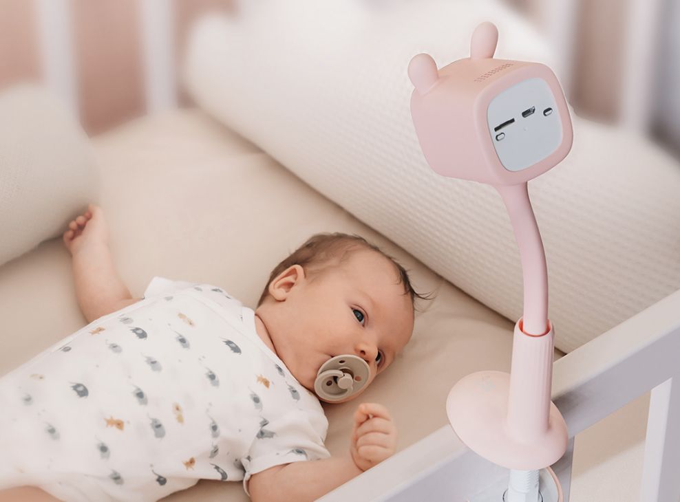 EZVIZ trình làng camera hỗ trợ theo dõi trẻ sơ sinh