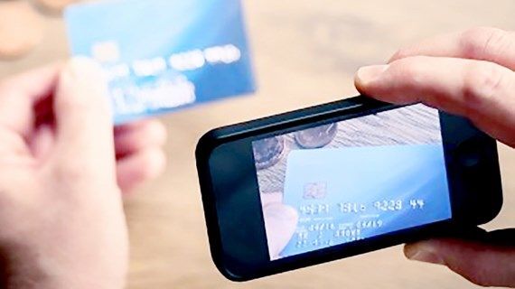Anh: Tài khoản khách hàng bị tội phạm mạng tấn công tăng gần 50%