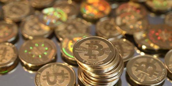 Đồng Bitcoin mới là khoản đầu tư sinh lợi nhất trong 7 năm qua