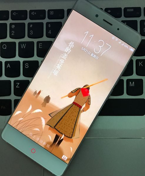 ZTE Nubia Z17: Smartphone đầu tiên trang bị RAM 8GB?