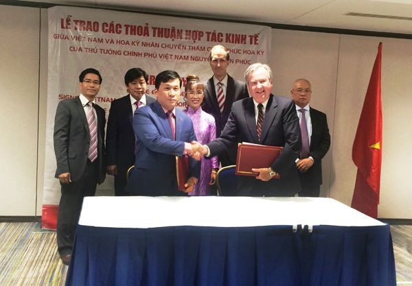 VietJet Air, Honeywell, hàng không, Động cơ máy bay, ký kết hợp tác, Honeywell UOP, hàng không vũ trụ, 