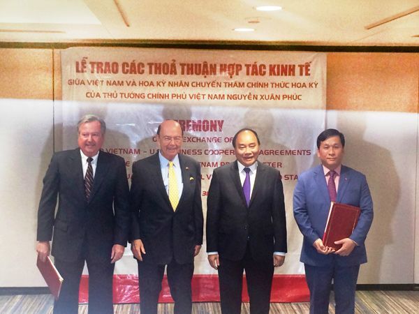 VietJet Air, Honeywell, hàng không, Động cơ máy bay, ký kết hợp tác, Honeywell UOP, hàng không vũ trụ, 