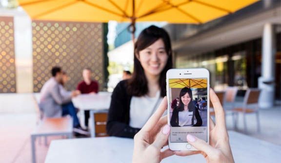 Microsoft Seeing AI - hỗ trợ đắc lực cho người khiếm thị