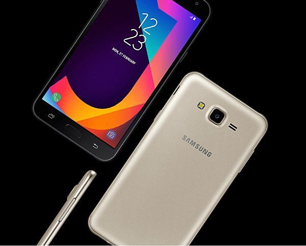 Samsung ra mat bien the cau hinh thap cua Galaxy J7