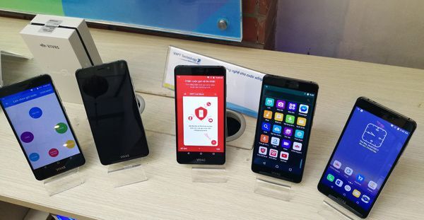VNPT Technology ra mắt 2 sản phẩm chủ lực Vivas Lotus S3 LTE và SmartBox PC