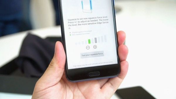 Lộ cấu hình smartphone tầm trung HTC Ocean Life