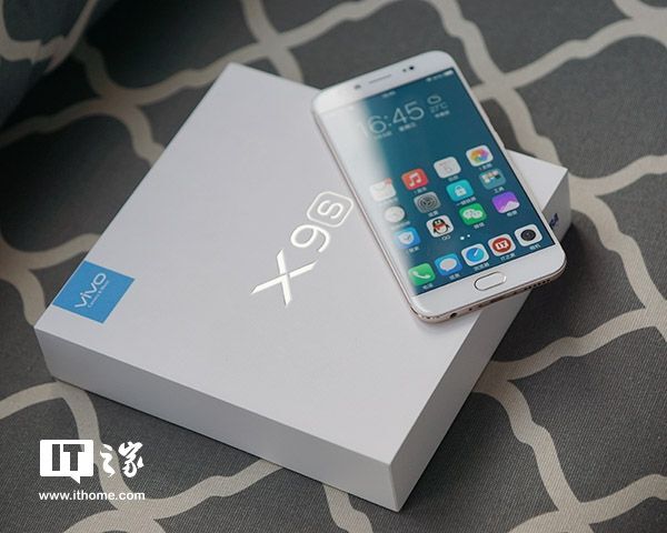 Vivo chính thức ra mắt bộ đội smartphone X9S và X9S Plus