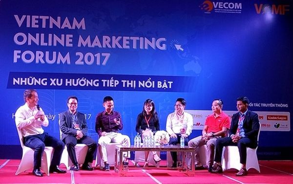 Tiếp thị trực tuyến: 