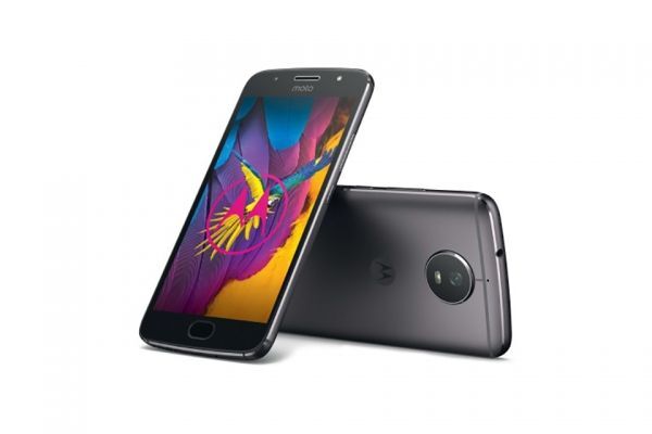 Motorola ra mắt bộ đôi smartphone G5s và G5s Plus