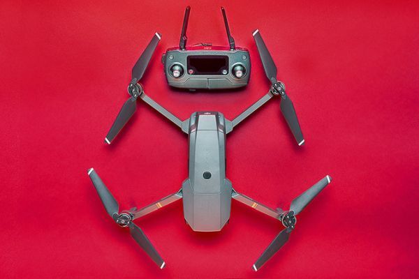 Quân đội Mỹ cấm sử dụng các sản phẩm của DJI