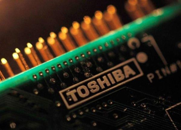 Apple muốn mua mảng chip của Toshiba