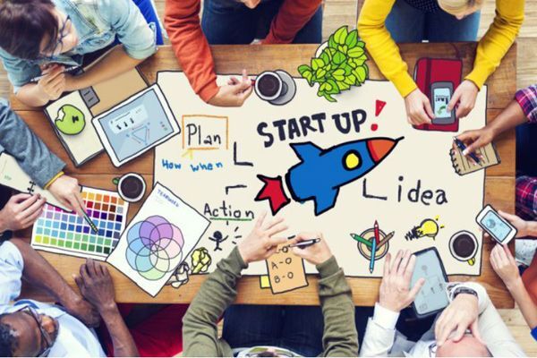 18 đội lọt vào vòng chung kết Vietnam IOT Hackathon 2017