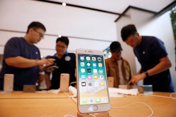 Người tiêu dùng tại Việt Nam quan tâm nhiều đến iPhone 8 và iPhone 8 Plus phiên bản 64 GB