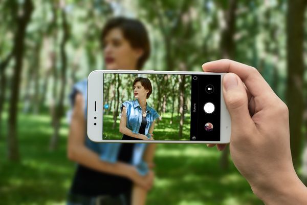 Xaomi ra mắt Mi A1 chạy Android, camera kép