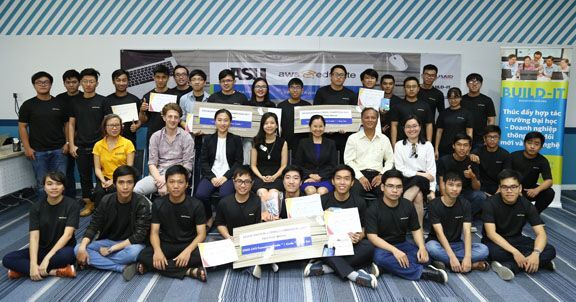 Sinh viên kỹ thuật Việt Nam sáng tạo cùng cuộc thi ASU/AWS EduHack 2018